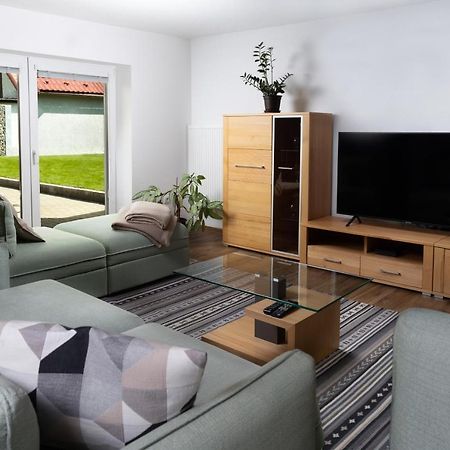 Stylish Apartment Under The Tatras Štrba Екстериор снимка