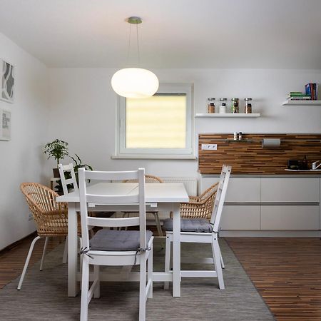 Stylish Apartment Under The Tatras Štrba Екстериор снимка