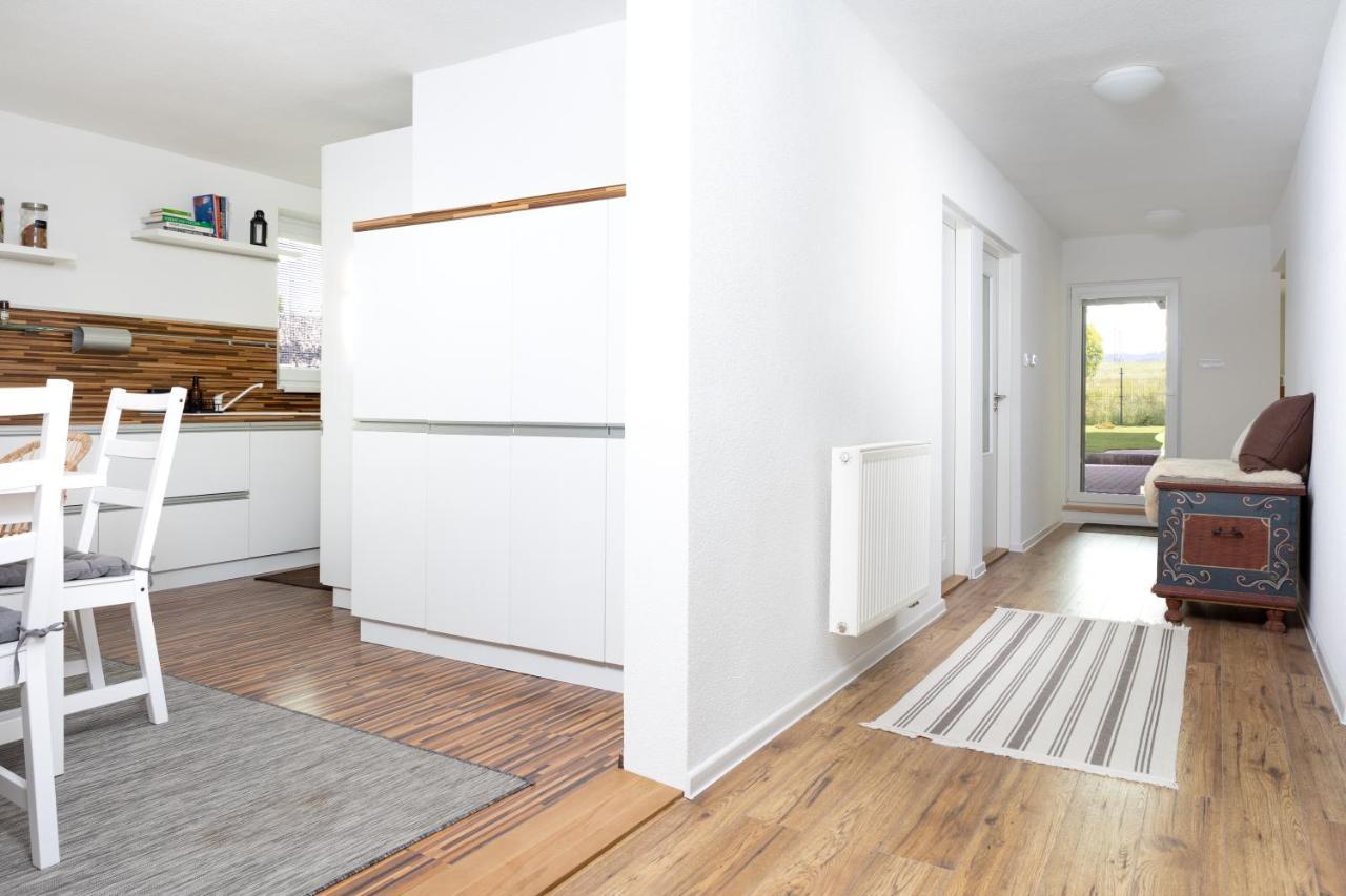 Stylish Apartment Under The Tatras Štrba Екстериор снимка
